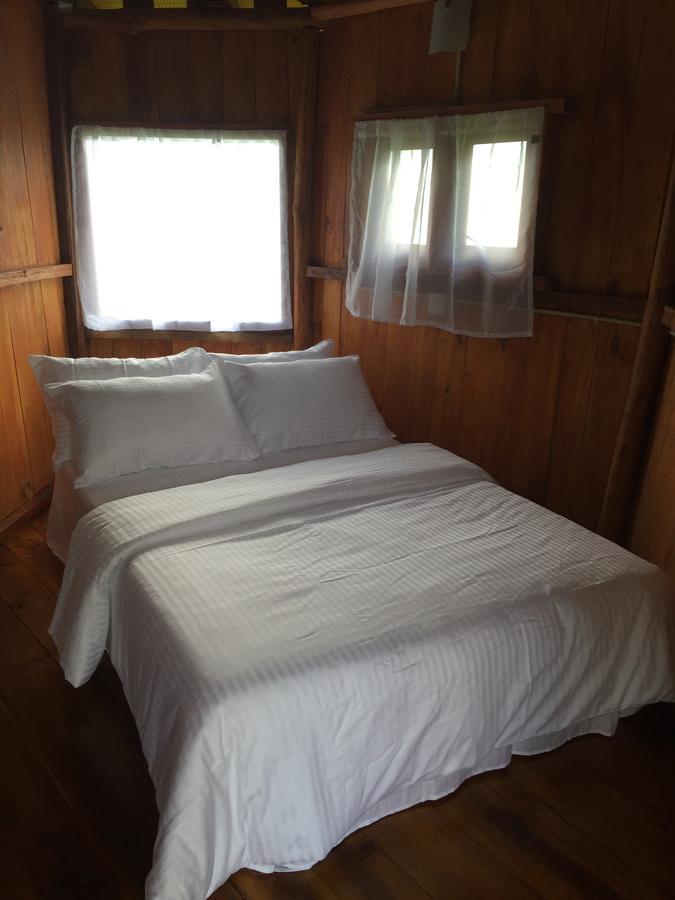 The Tree House Otel Ginigathena Dış mekan fotoğraf